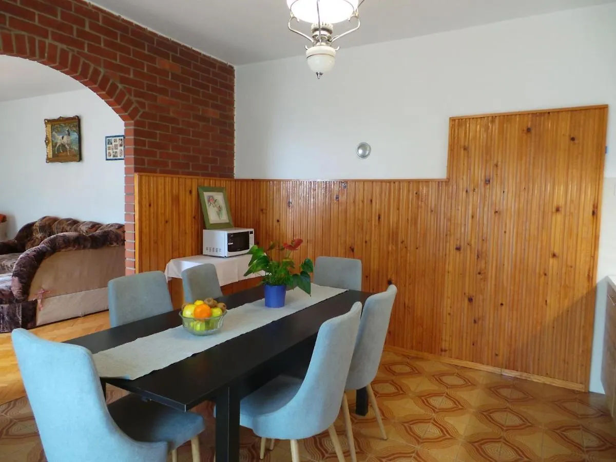 Apartment Lovran 15546 Opric